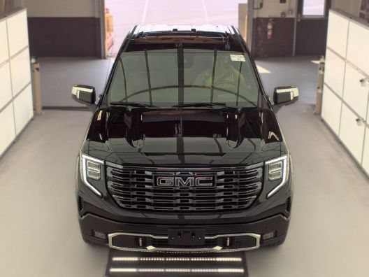 Used 2025 GMC Sierra 1500 Denali Ultimate AWD/4WD image 3