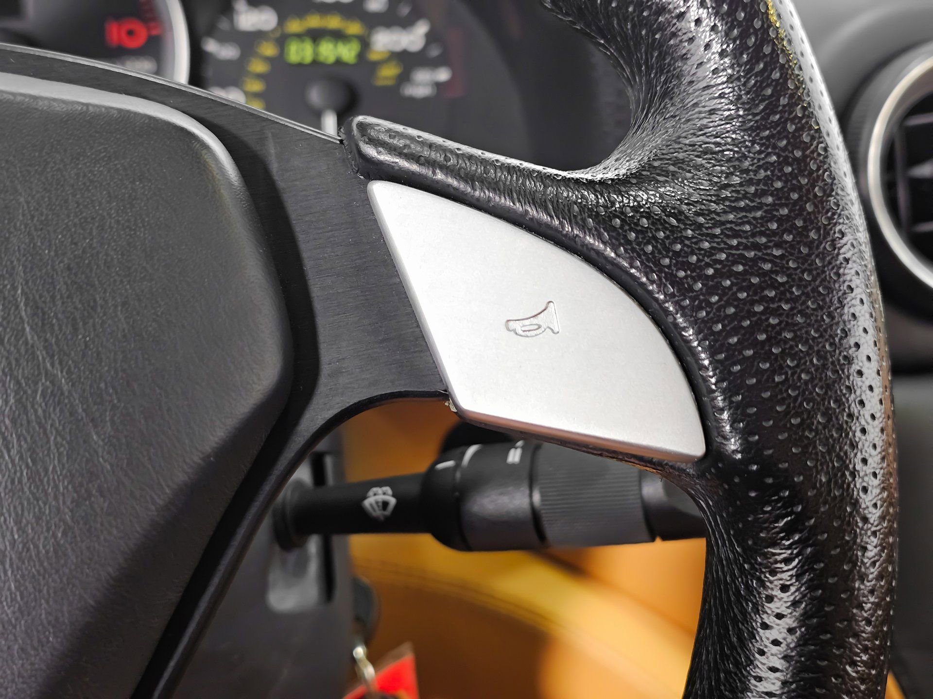 Used 2002 Ferrari 575M Maranello RWD image 47