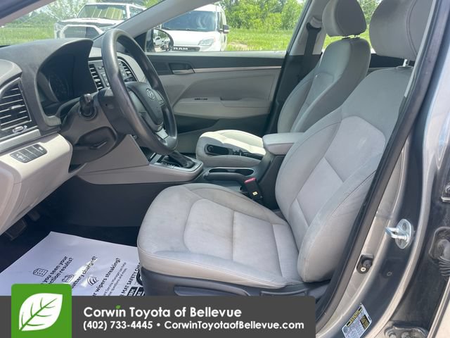Used 2017 Hyundai Elantra SE FWD image 17