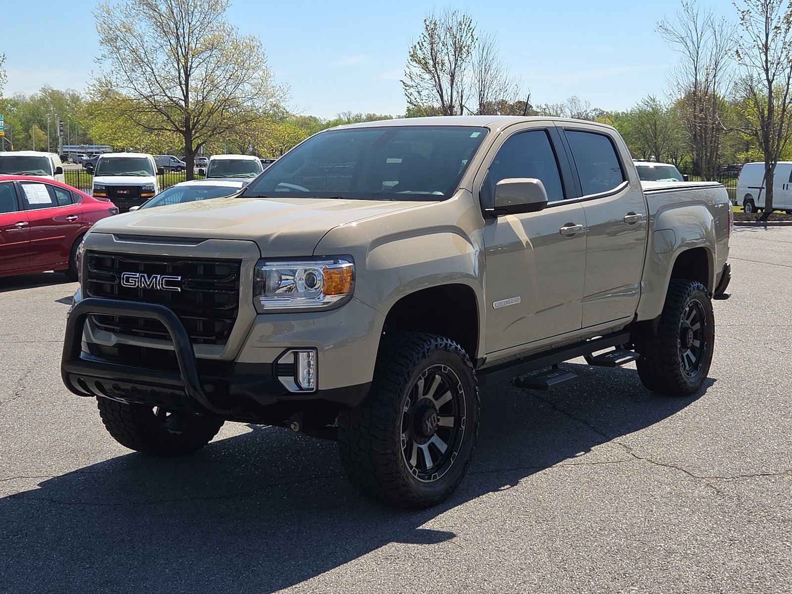 Used 2022 GMC Canyon Elevation w/ Elevation Premium Package image 2