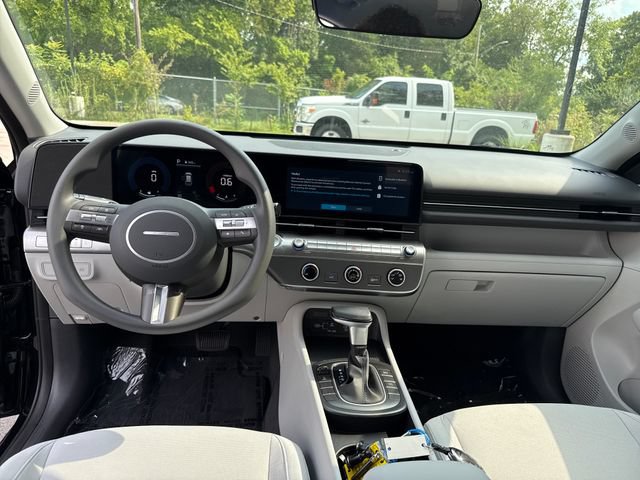 New 2026 Hyundai Kona SE AWD/4WD image 15