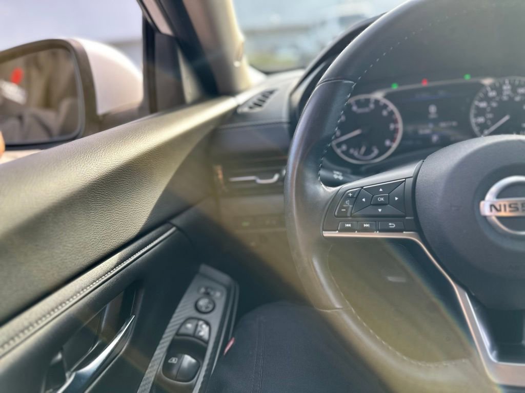 Used 2020 Nissan Sentra SV image 7