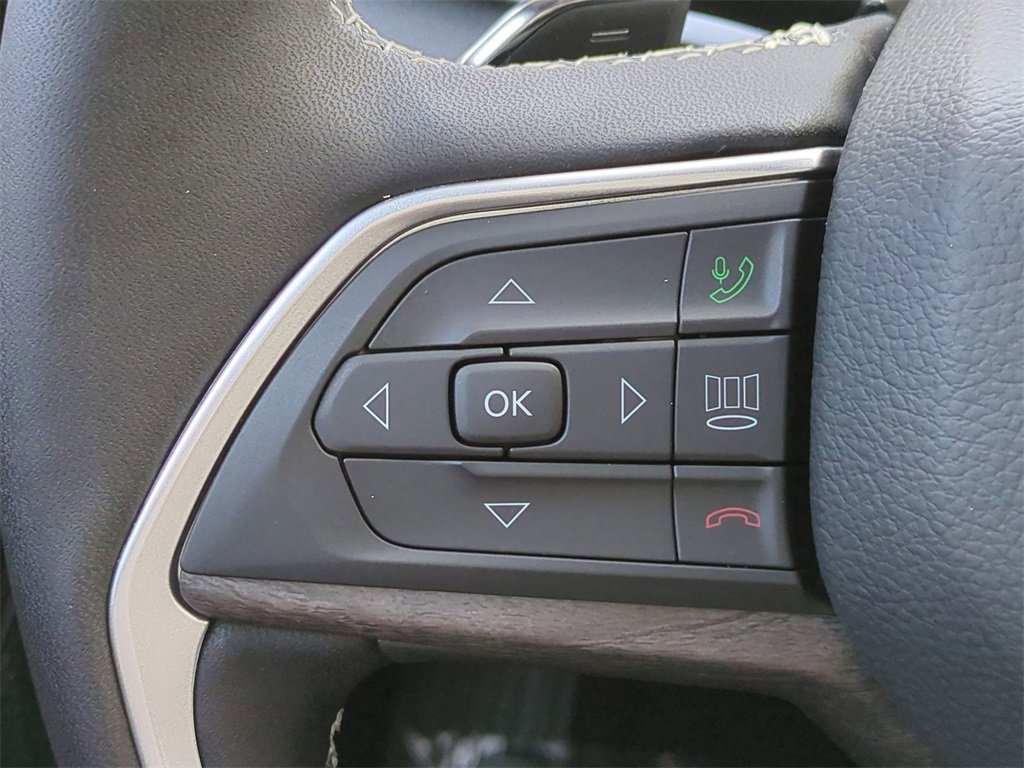 New 2025 Jeep Grand Cherokee Limited image 27