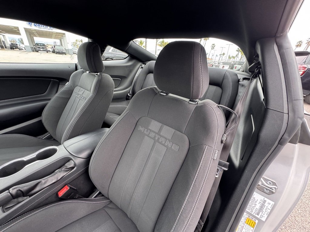 Certified 2019 Ford Mustang Coupe image 19