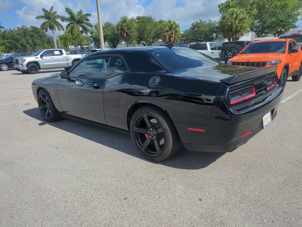 Used 2022 Dodge Challenger SRT Hellcat w/ Plus Package RWD image 8