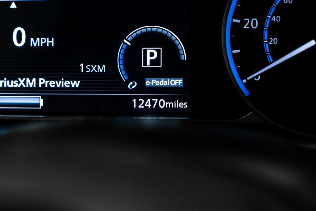 Used 2025 Nissan Leaf SV Plus FWD image 19