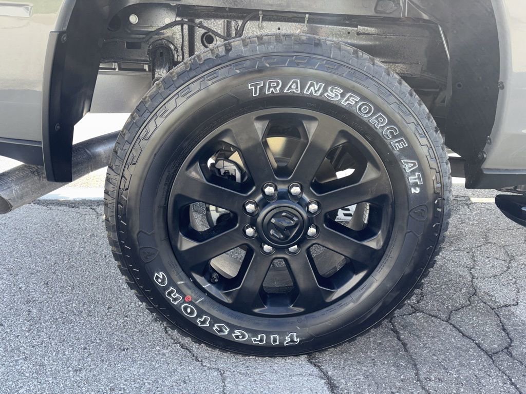 New 2026 RAM 2500 Laramie AWD/4WD image 12