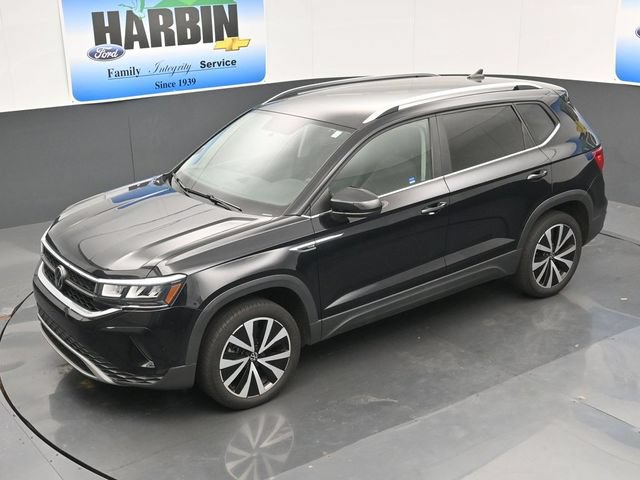 Used 2022 Volkswagen Taos SE FWD image 22