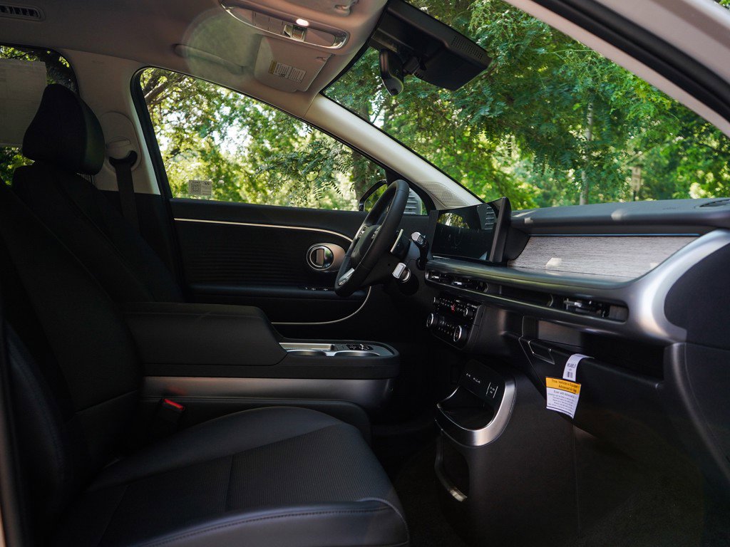 New 2026 Hyundai Ioniq 9 SEL image 10