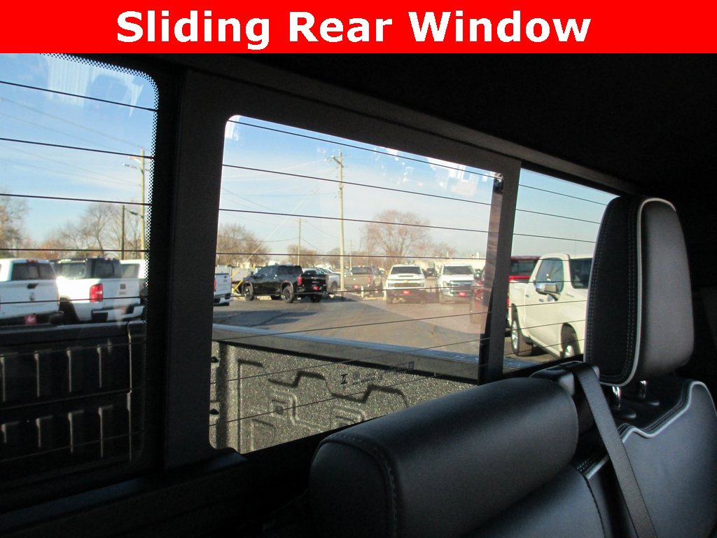 Certified 2025 GMC Sierra 1500 AT4X image 27