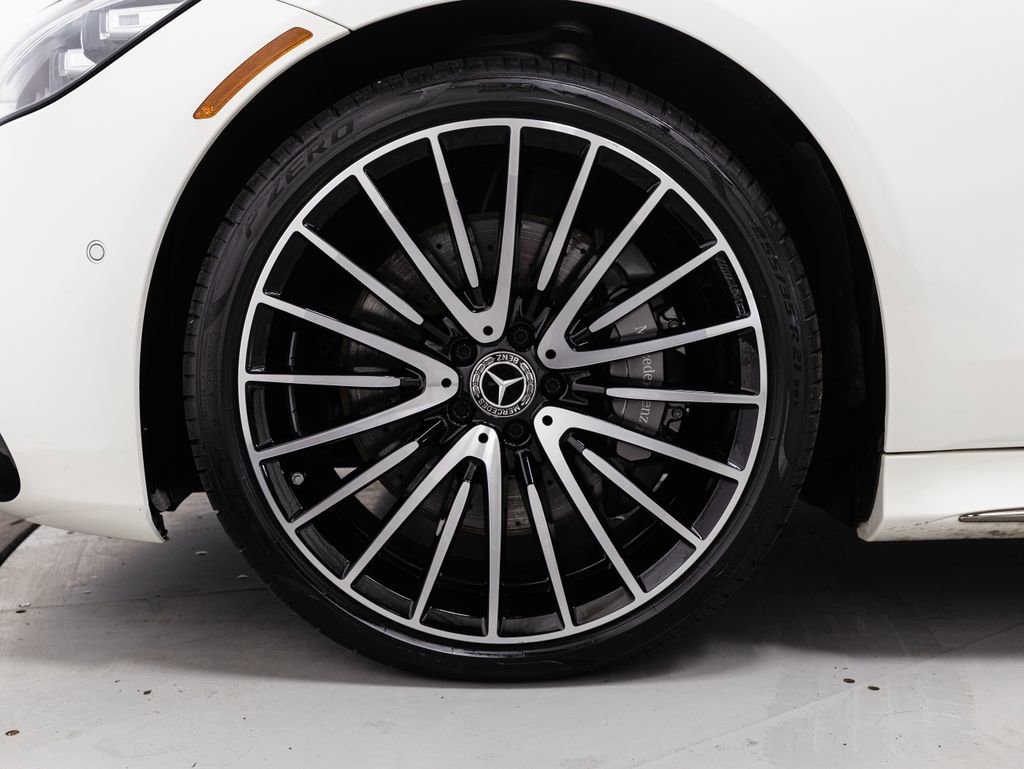 Certified 2023 Mercedes-Benz S 580 4MATIC Sedan image 38