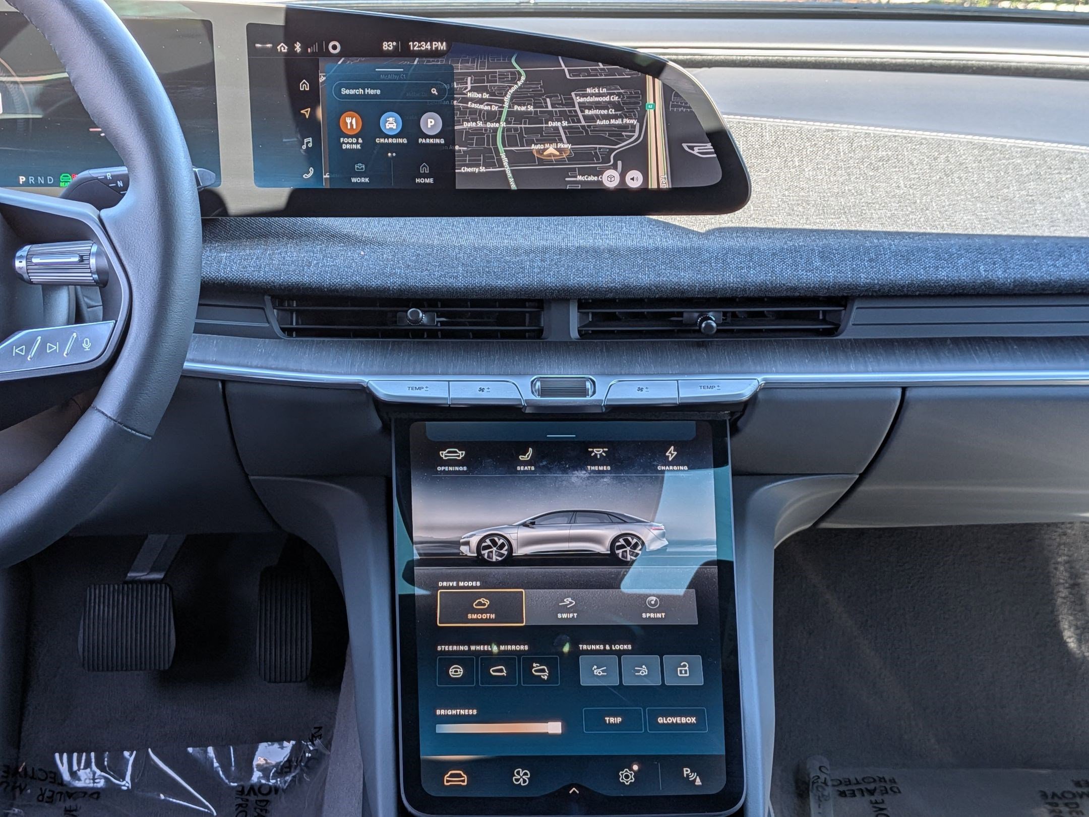 Used 2024 Lucid Air Touring image 28