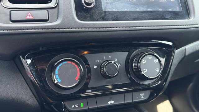 Used 2022 Honda HR-V Sport image 31