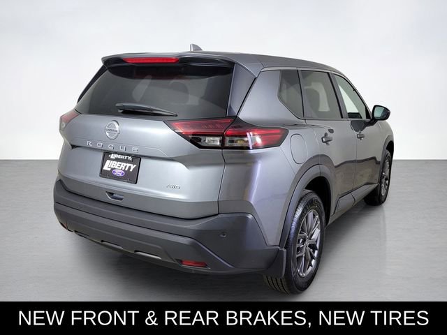 Used 2021 Nissan Rogue S image 3