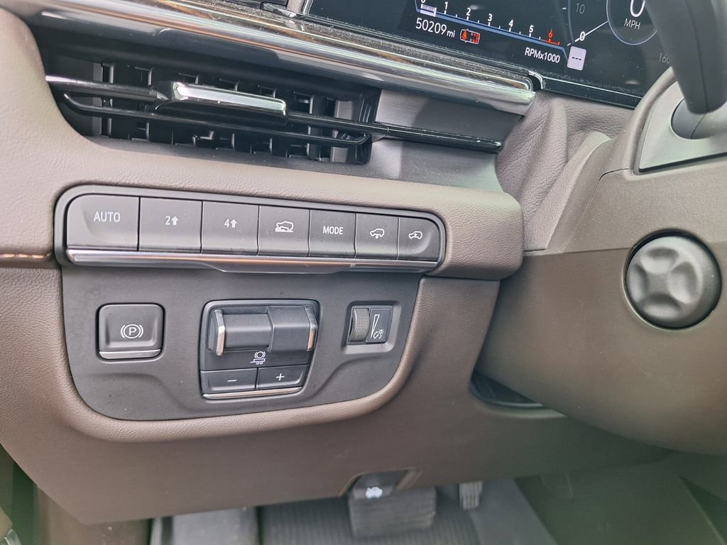 Used 2023 Cadillac Escalade Sport w/ Touring Package image 28