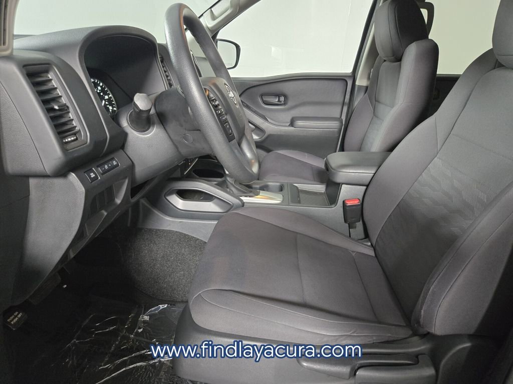 Used 2022 Nissan Frontier S w/ Technology Package image 11