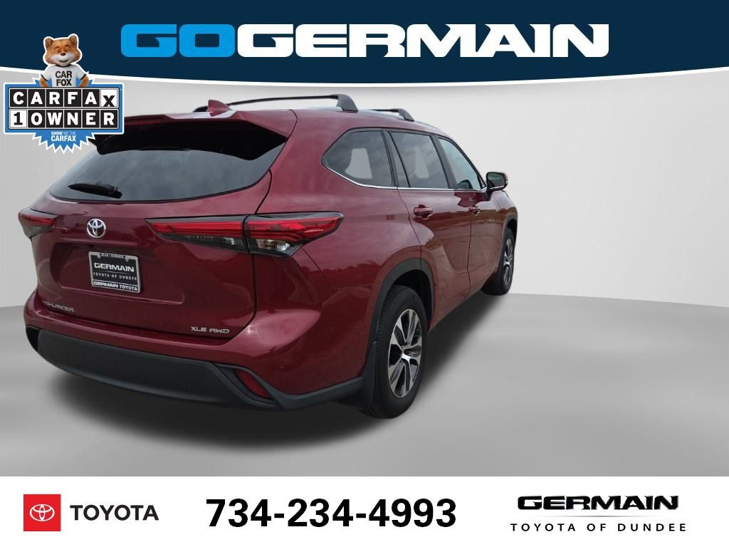 Used 2023 Toyota Highlander XLE image 8