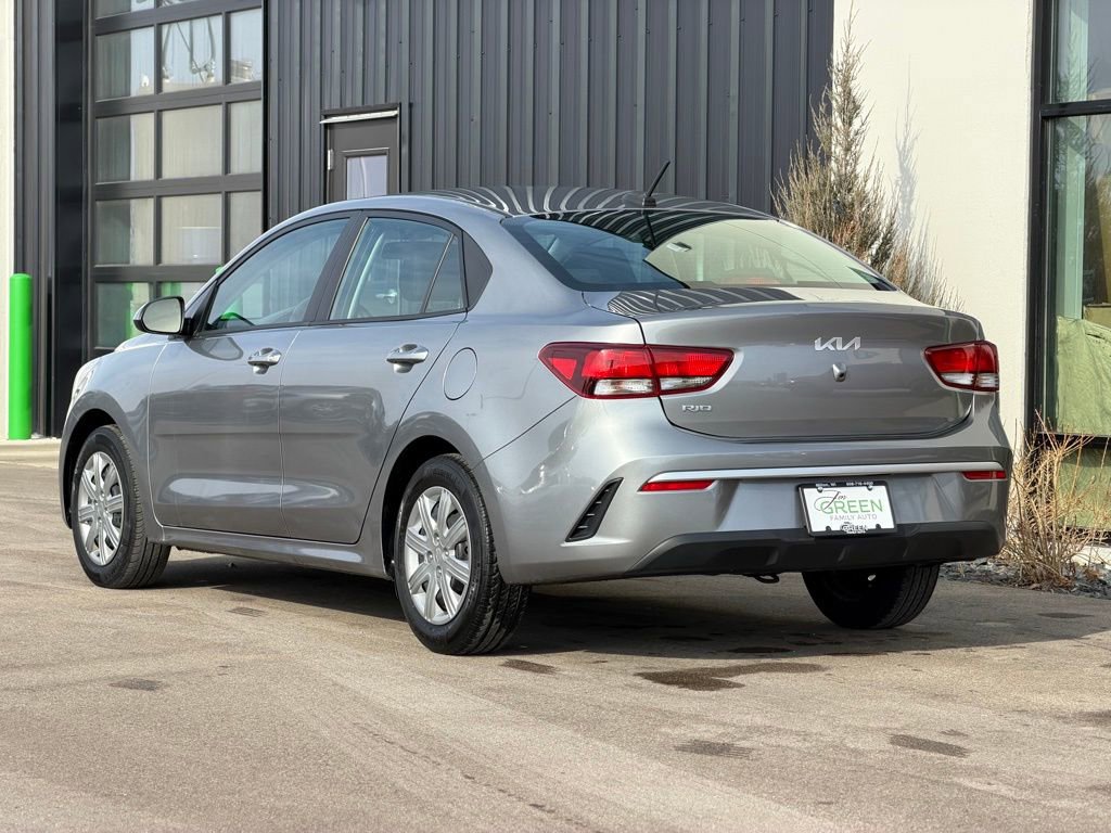Used 2023 Kia Rio S image 3