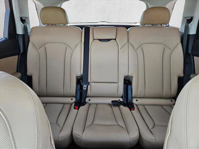 Used 2024 Audi Q7 3.0T Prestige w/ Prestige Package image 17