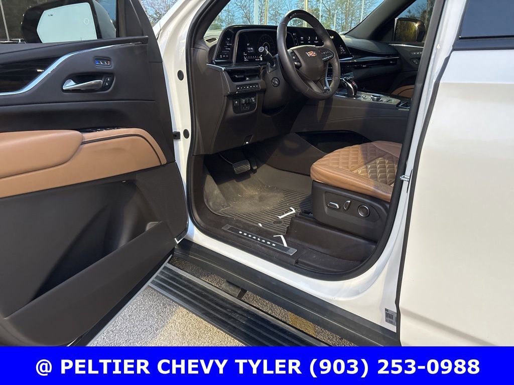 Used 2023 Cadillac Escalade Sport w/ Touring Package image 11