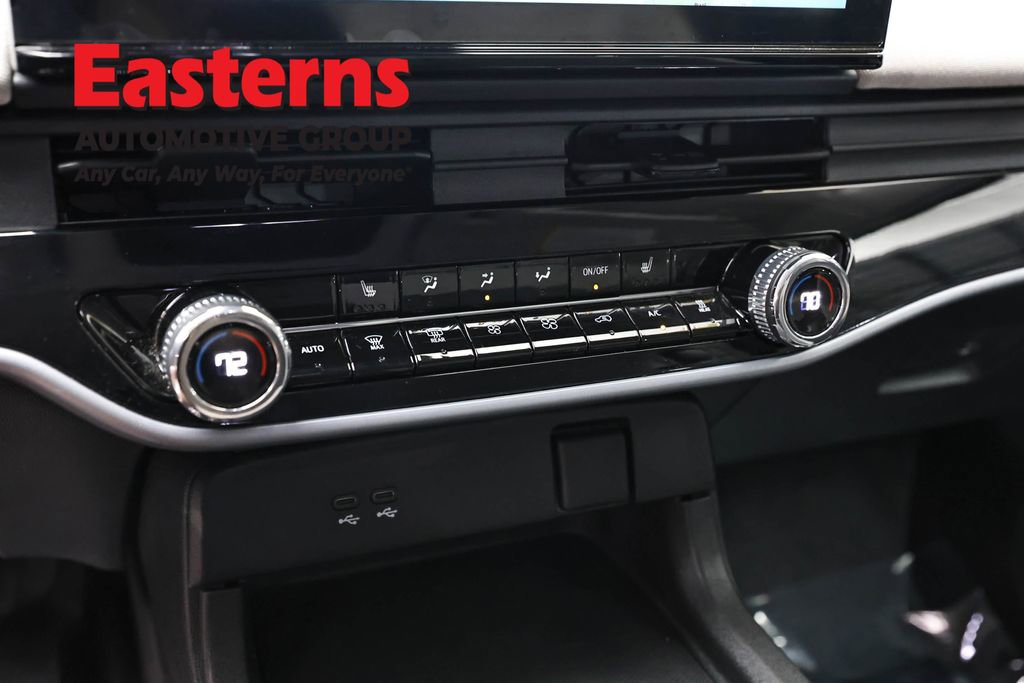 Used 2025 Honda Prologue EX image 18