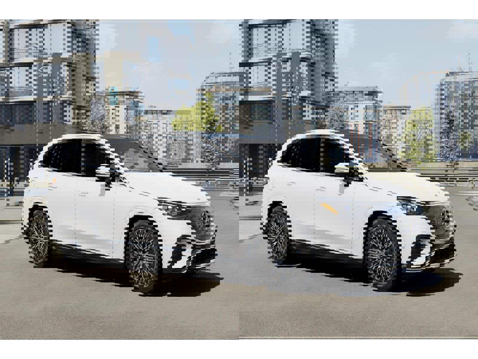 New 2026 Mercedes-Benz EQE 320 4MATIC SUV image 11