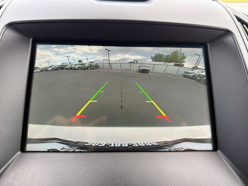 Used 2018 Ford Edge SEL w/ Equipment Group 201A AWD/4WD image 20