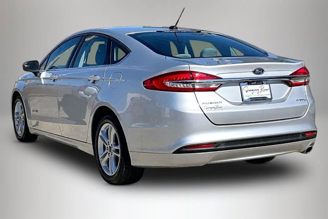 Used 2018 Ford Fusion S image 4