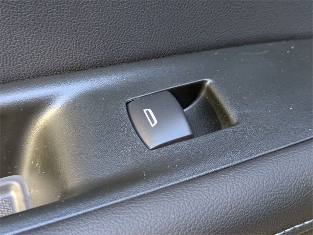 New 2025 Chevrolet Blazer LT image 23