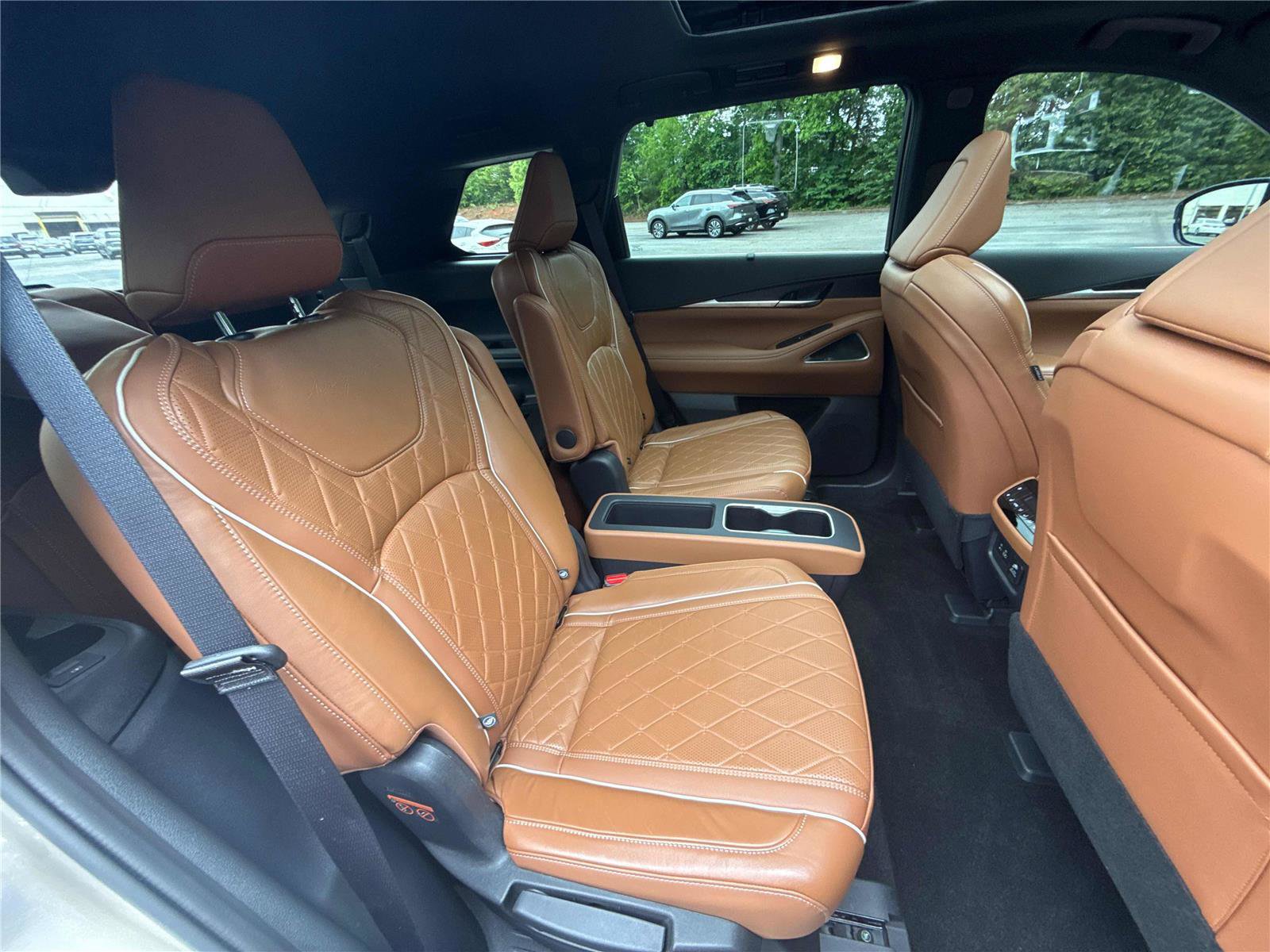 Used 2023 INFINITI QX60 Autograph w/ Cargo Package AWD/4WD image 28