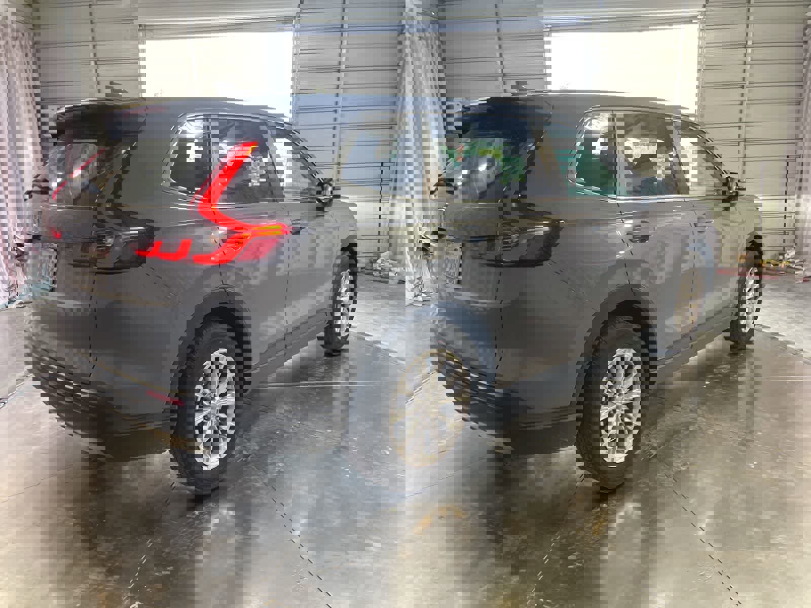 Used 2025 Honda CR-V EX image 4