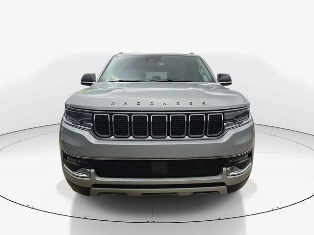 Used 2024 Jeep Wagoneer L Series II w/ Flexible Seating Group AWD/4WD image 12