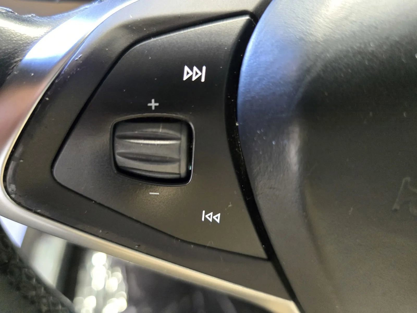 Used 2016 Tesla Model X 90D AWD/4WD image 14