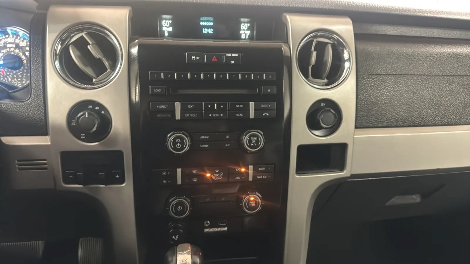 Used 2011 Ford F150 FX4 w/ FX Luxury Pkg AWD/4WD image 14
