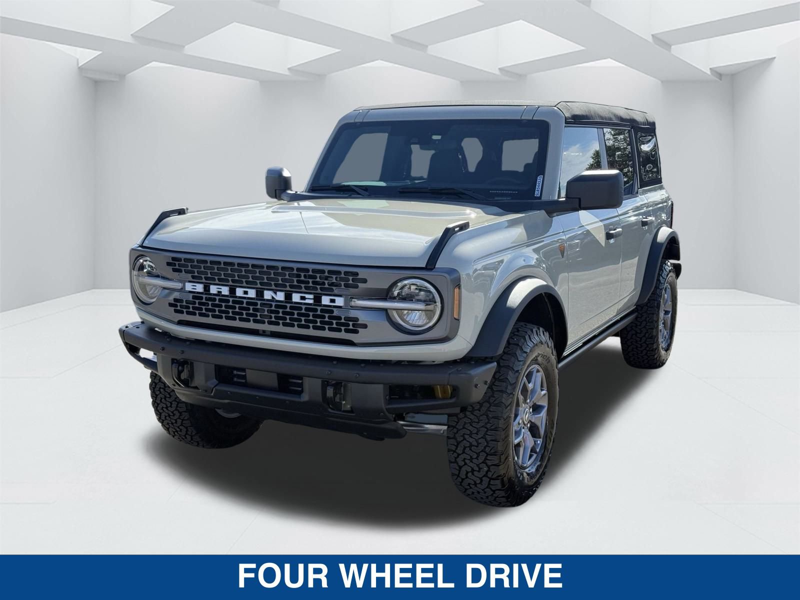 New 2025 Ford Bronco Badlands AWD/4WD image 8