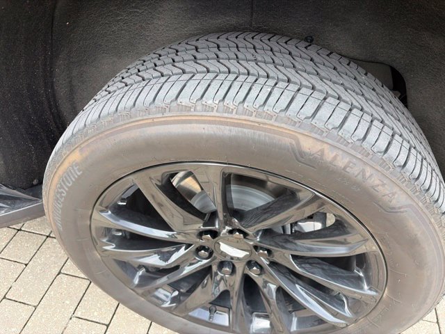 Certified 2024 Cadillac Escalade Sport w/ LPO, ONYX Package AWD/4WD image 21