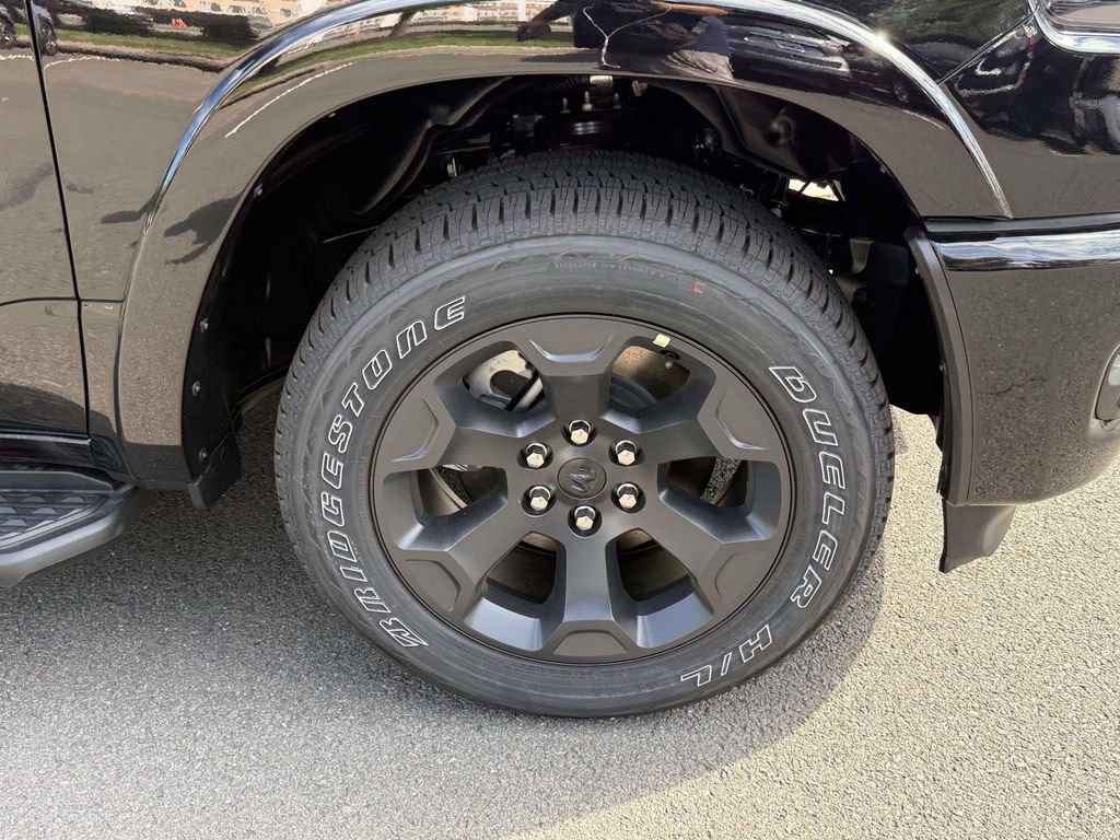 New 2026 RAM 1500 Big Horn AWD/4WD image 11