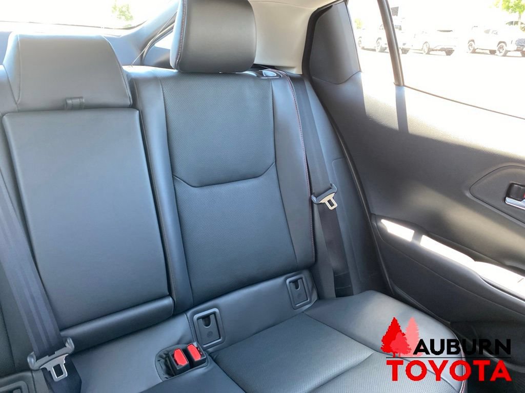 New 2026 Toyota Prius Plug-In Hybrid FWD image 19
