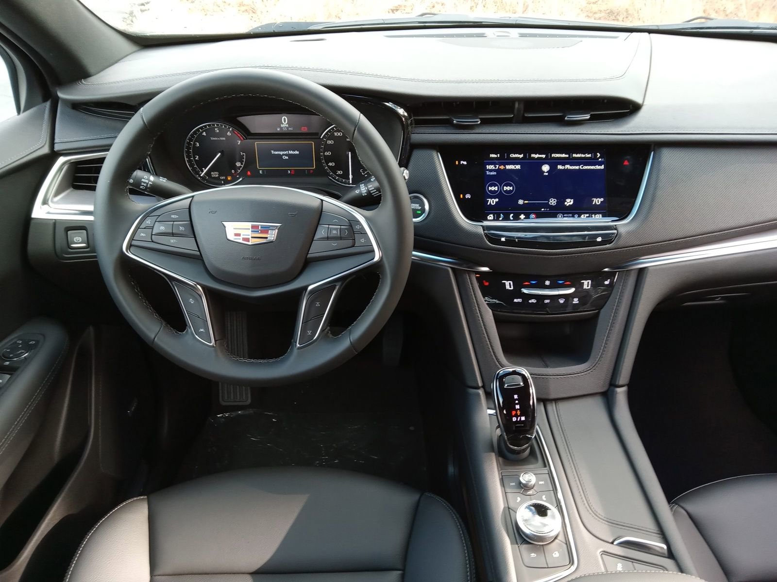 New 2026 Cadillac XT5 Luxury image 12