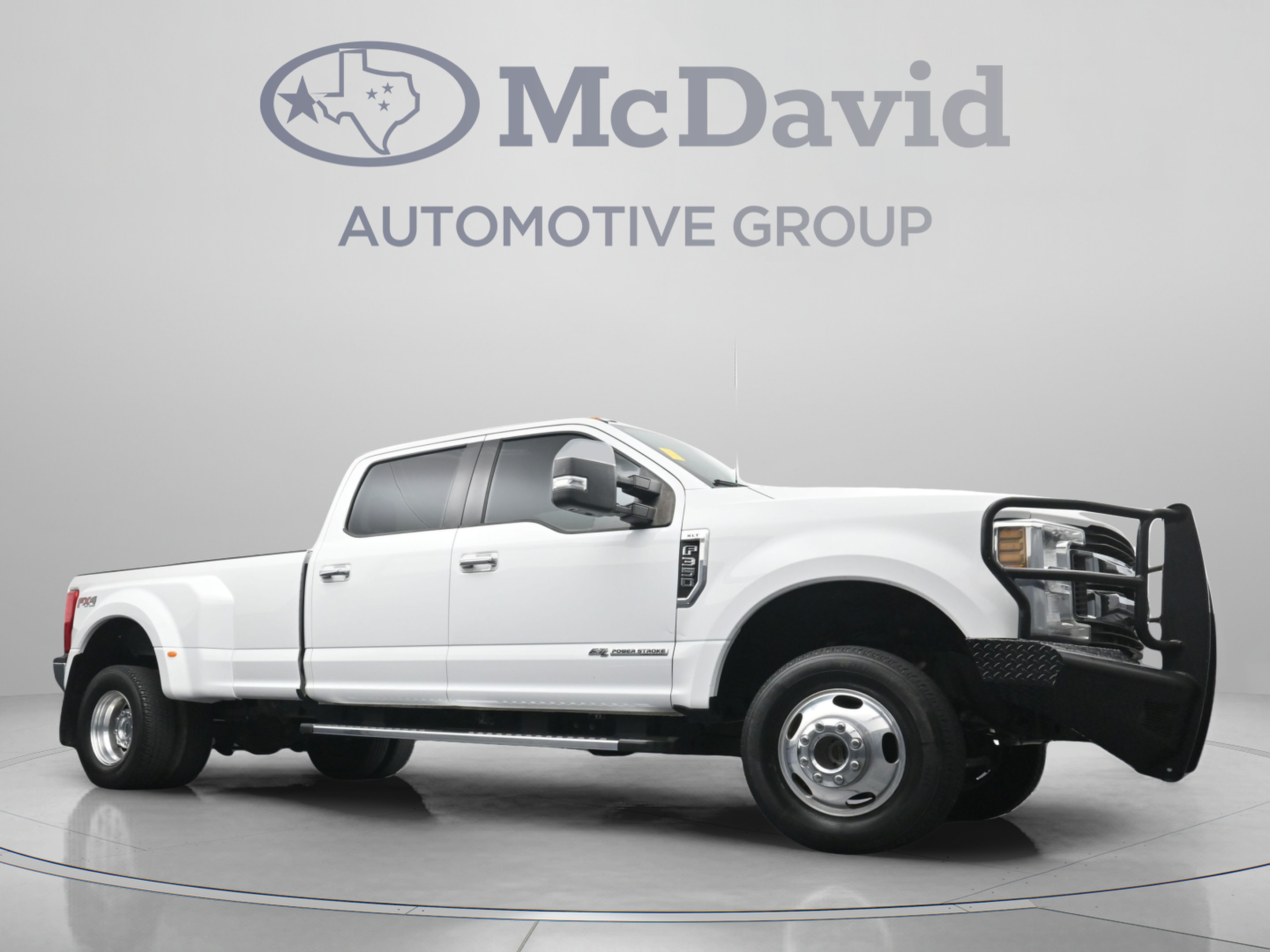 Used 2019 Ford F350 XLT w/ XLT Premium Package AWD/4WD image 24