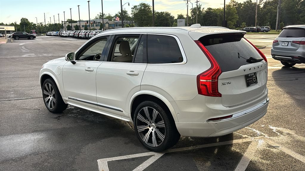 Certified 2023 Volvo XC90 T8 Plus w/ Protection Package Premier AWD/4WD image 4