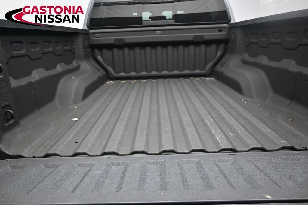 Used 2024 Chevrolet Colorado LT w/ LT Convenience Package II RWD image 13