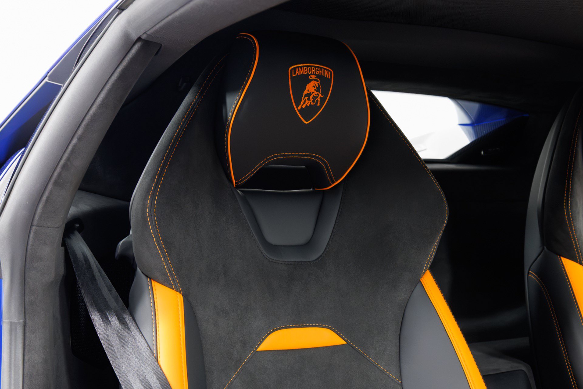 Used 2023 Lamborghini Huracan Tecnica RWD image 39