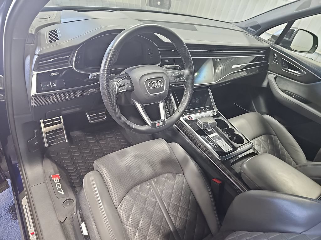 Used 2024 Audi SQ7 Prestige AWD/4WD image 16