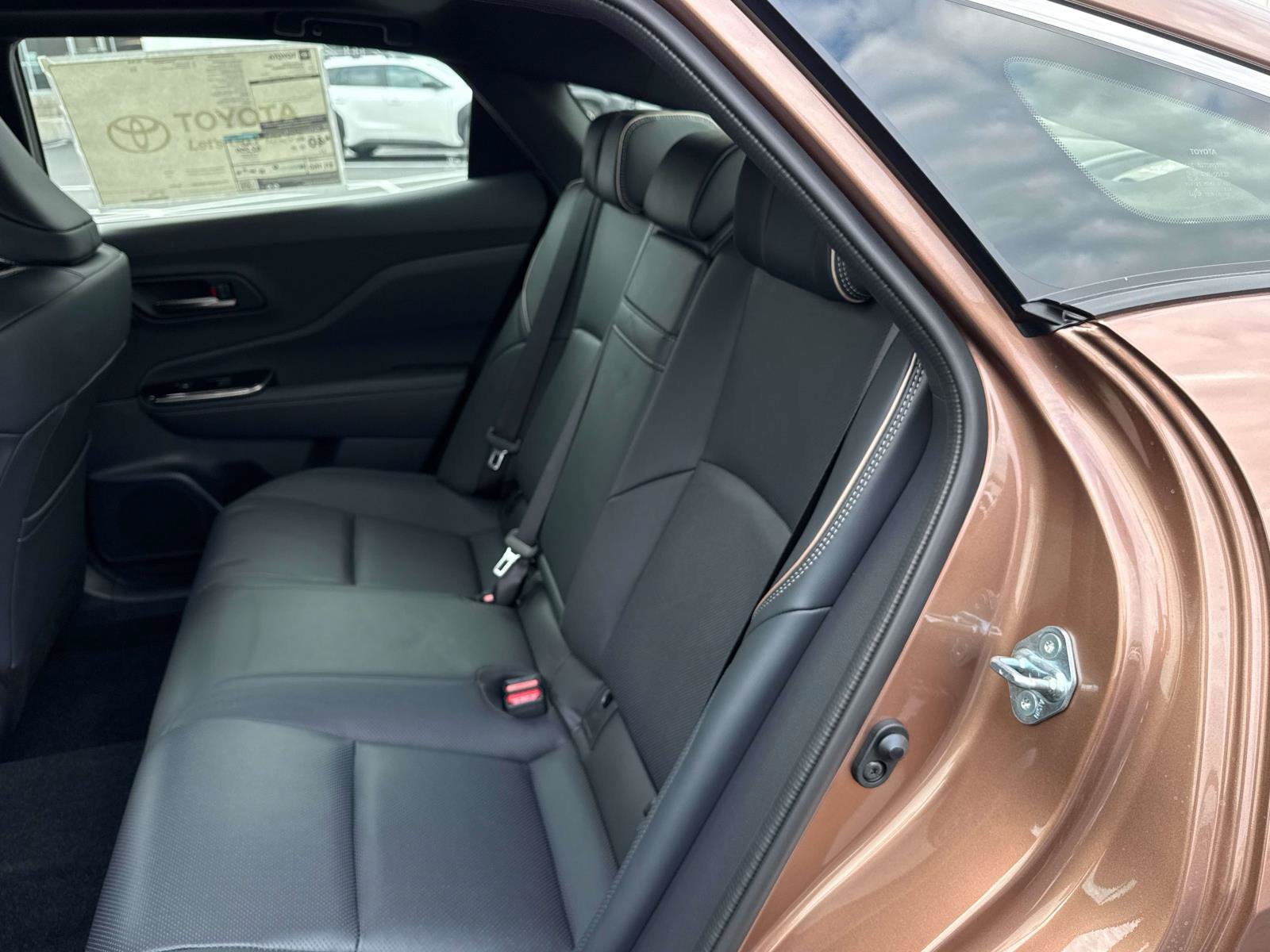 New 2027 Toyota Crown AWD/4WD image 10