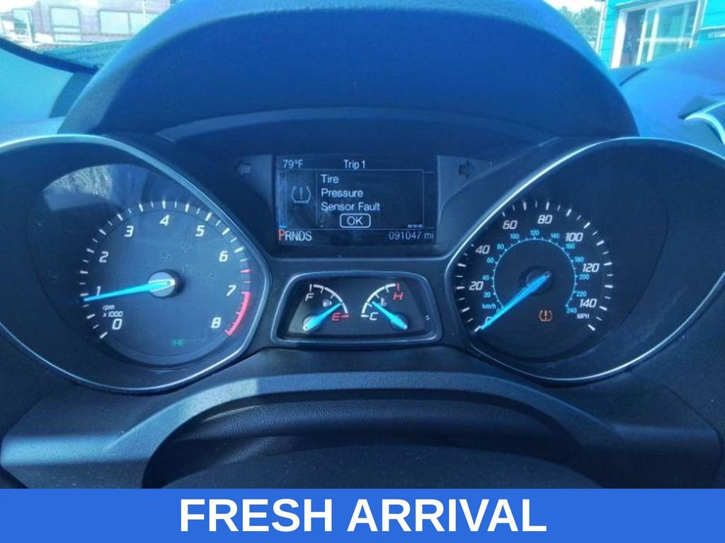 Used 2015 Ford Escape Titanium AWD/4WD image 5