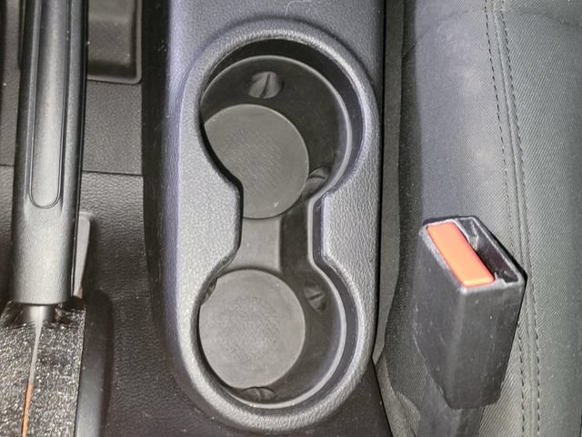 Used 2012 Jeep Wrangler Unlimited Sport AWD/4WD image 28