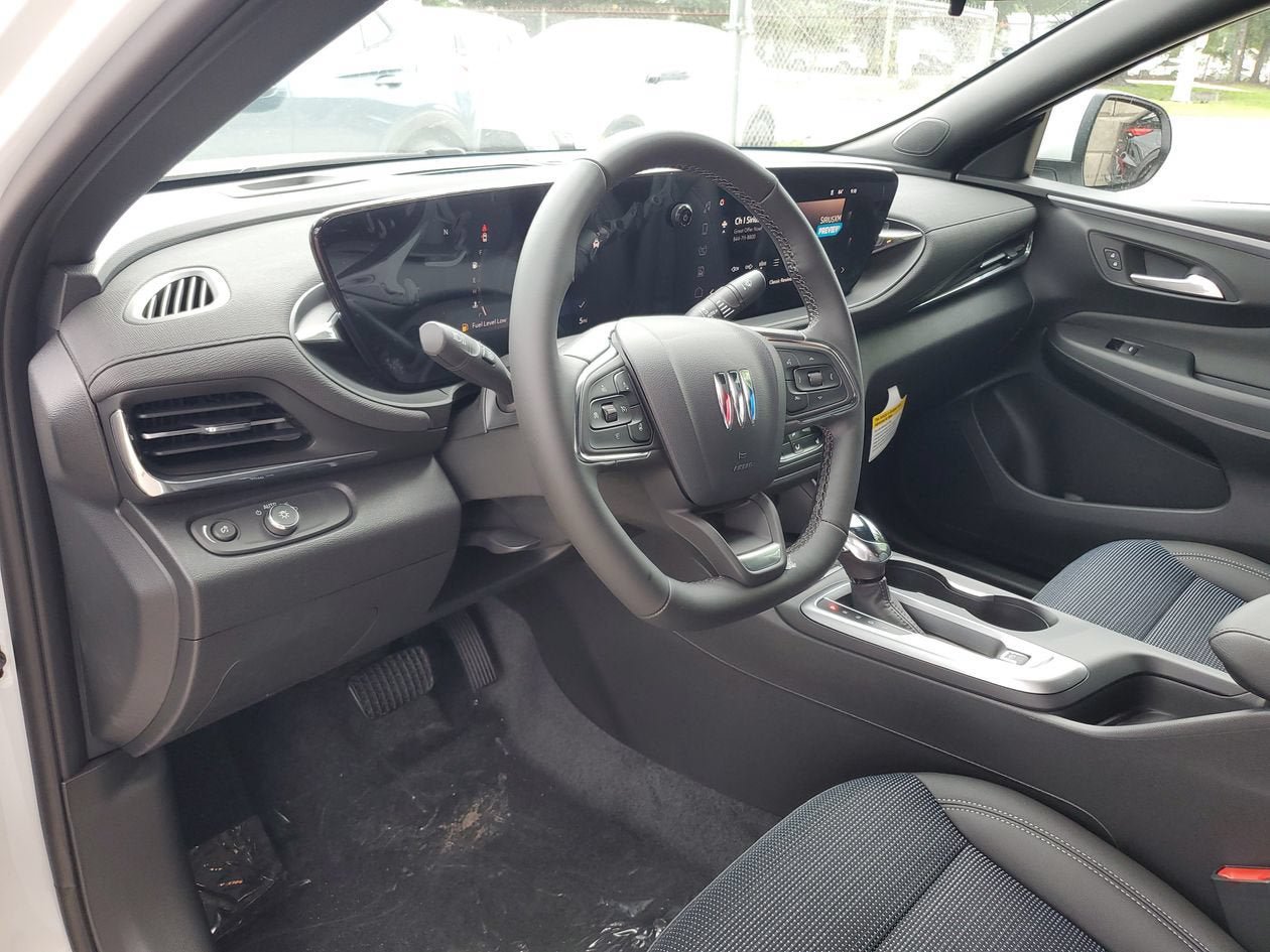 New 2026 Buick Envista Sport Touring w/ Convenience I Package FWD image 19