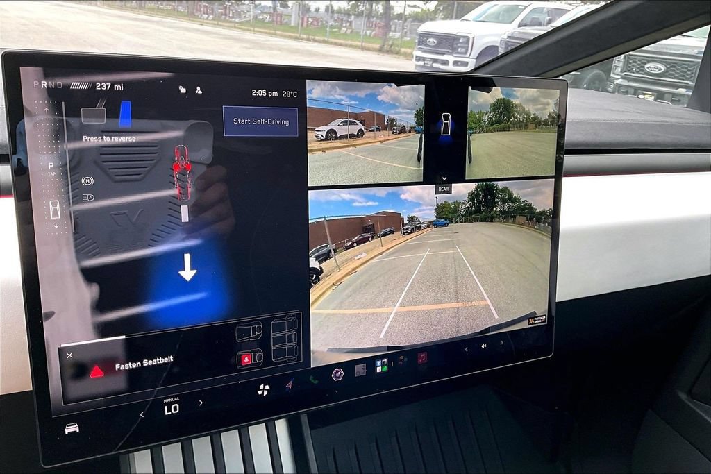 Used 2024 Tesla Cybertruck Cyberbeast AWD/4WD image 21