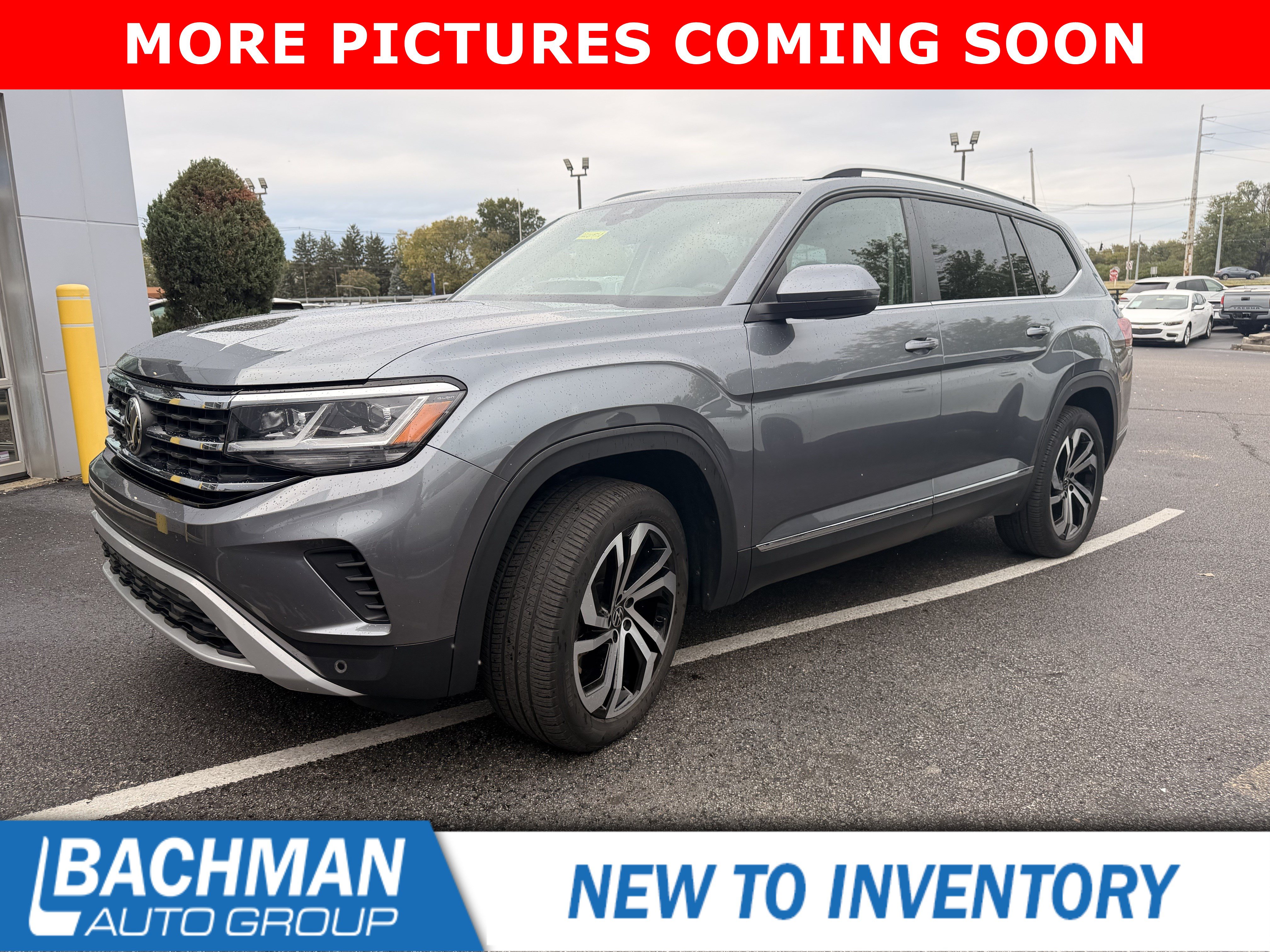 Used 2022 Volkswagen Atlas SEL AWD/4WD image 3